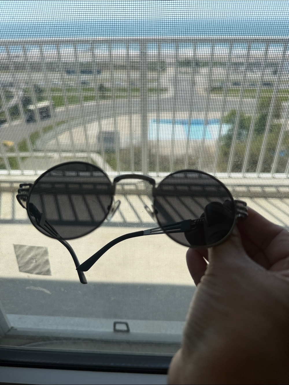 Amazon Black Round Metal Frame Sunglasses